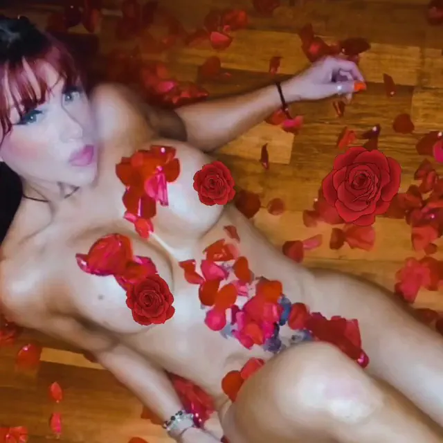 escort-media-d25c2657-c1b2-445d-8c6c-2329818cd84a