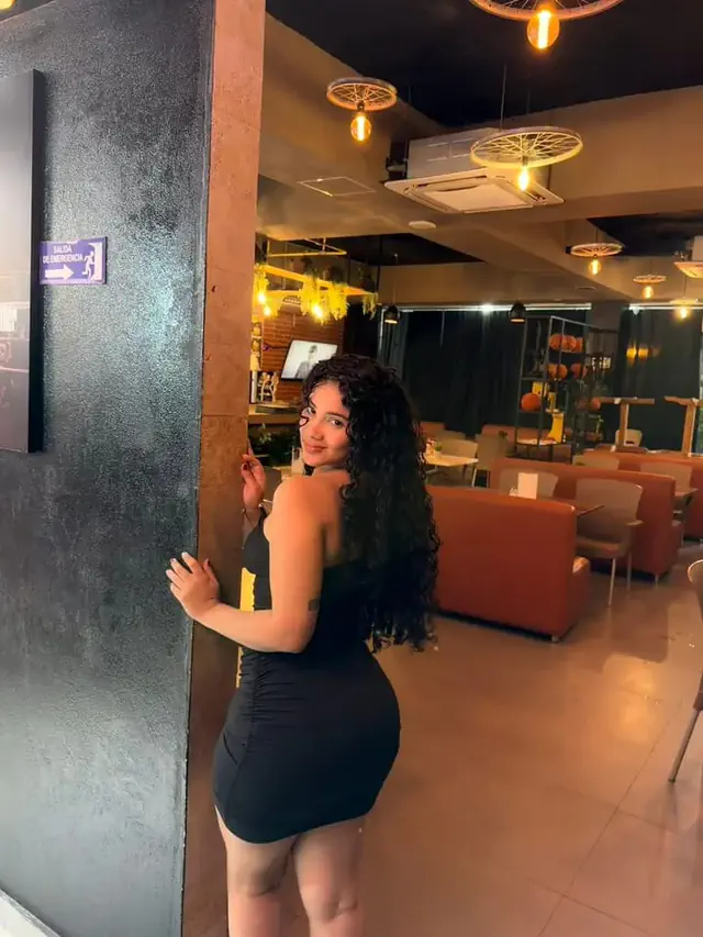 escort-media-d31f3f7d-6fcb-4029-b75a-75f1d71c0608