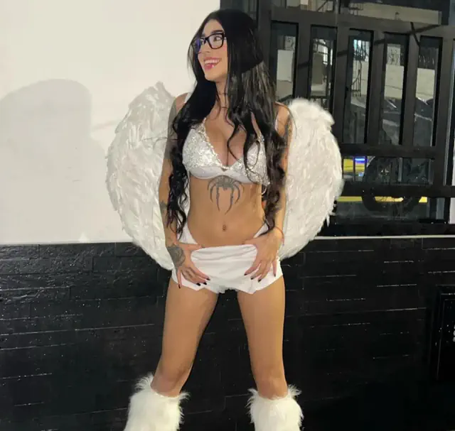 escort-media-d3cd8586-aa03-48e9-900d-cf1f9c764fed