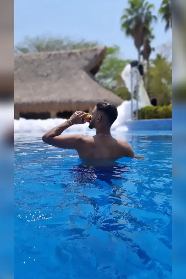 escort-media-d4a227ad-31a4-43de-8ed8-7a0743533963