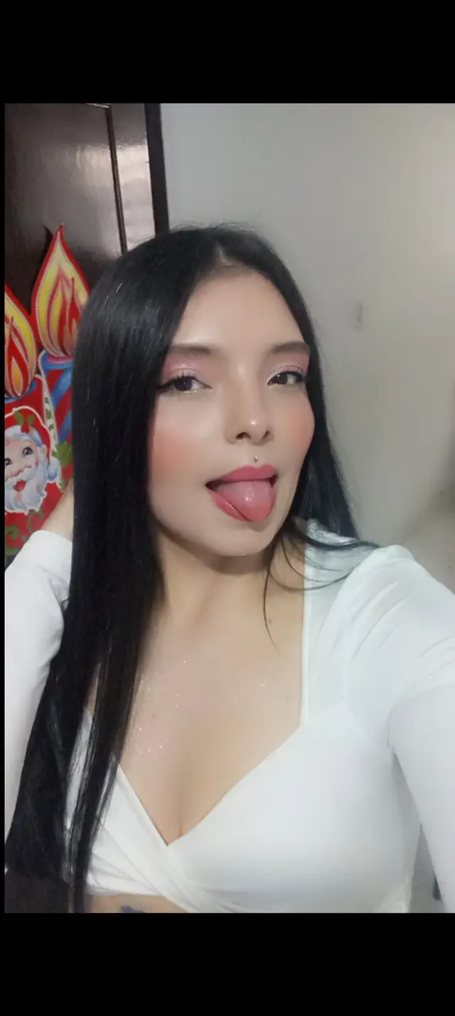 escort-media-d4a235df-0799-42b7-ba0a-f0565ba9bd59