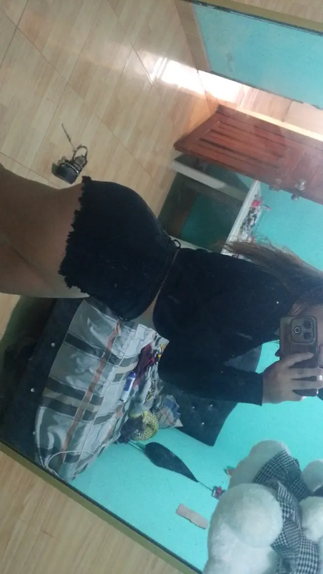 escort-media-d564301c-57f1-42a0-95d7-697f896b7eba