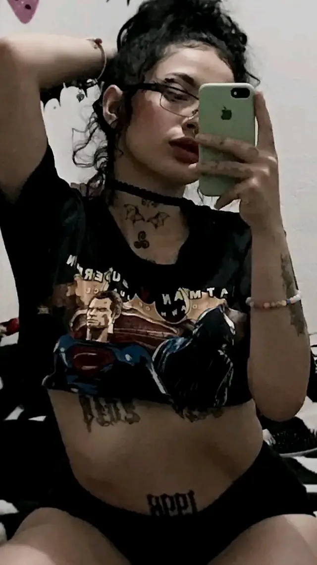 escort-media-d68b4719-5e7c-43fb-b503-3142acf4bb21