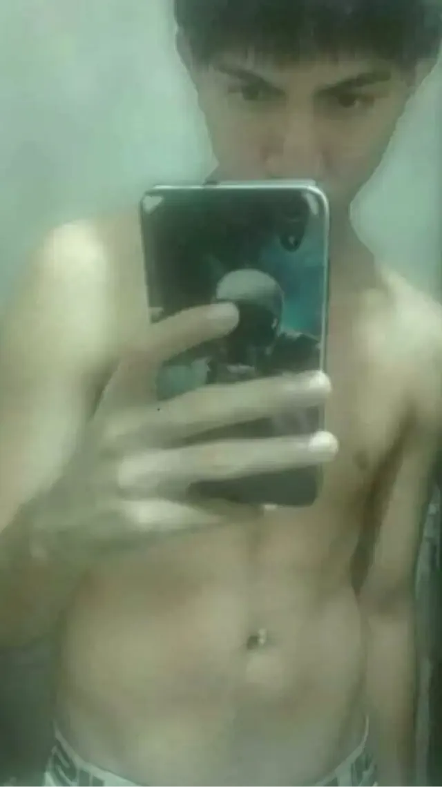 escort-media-d6b20067-0787-4ba9-a773-a5ea945f48a1