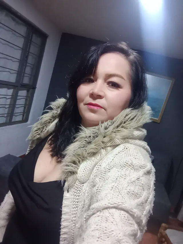 escort-media-d6ec5c15-5b92-4b96-b58b-135e78548e21