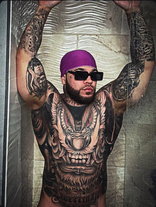 escort-media-d72546ee-980b-41e7-bfc5-f1854a32a8d4