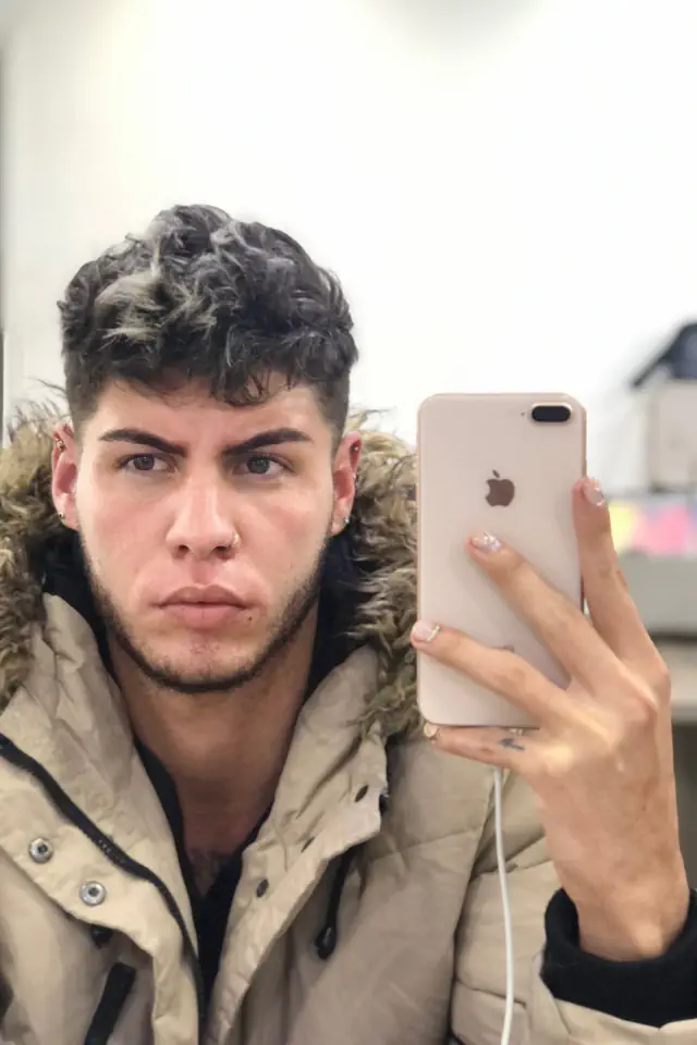 escort-media-d75d36bb-18be-46c7-9998-1e35f1b81137