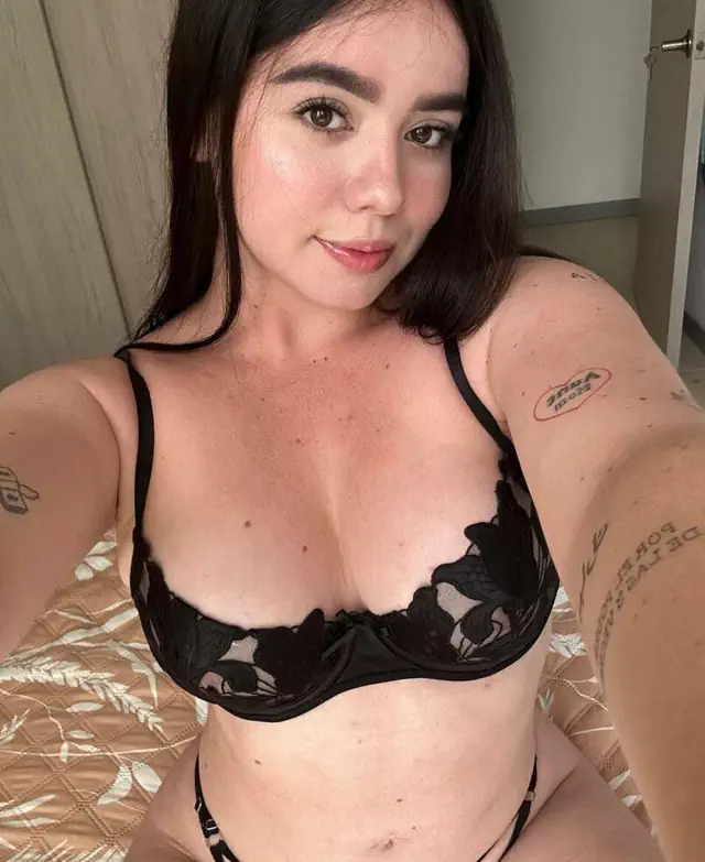escort-media-d786d7aa-e31e-44e7-96b2-6990f6a97b16