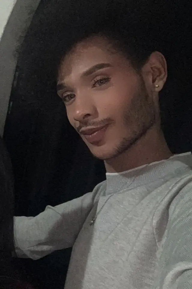 escort-media-d7f3db78-52ab-4bcd-9b33-e4519dc97a7c