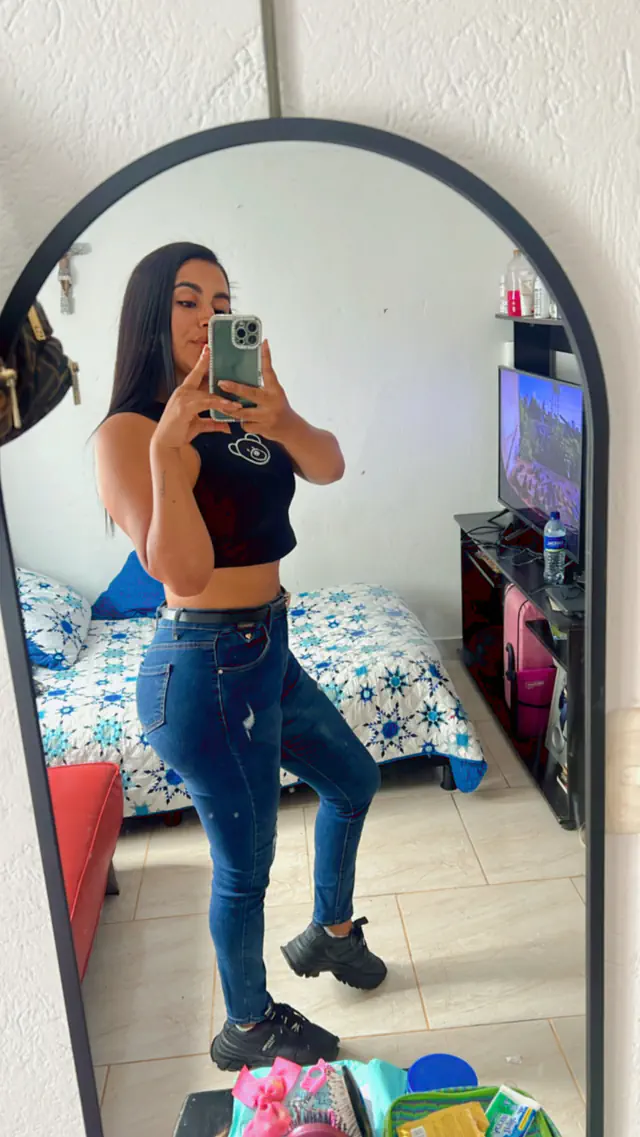 escort-media-d8211bcc-afd8-4edc-9ac8-dab633d85d32