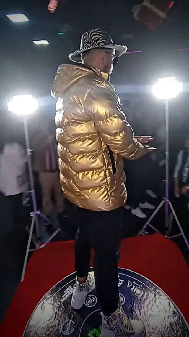 escort-media-d86d7eff-5f6e-48e5-aea2-b1bcde167d64