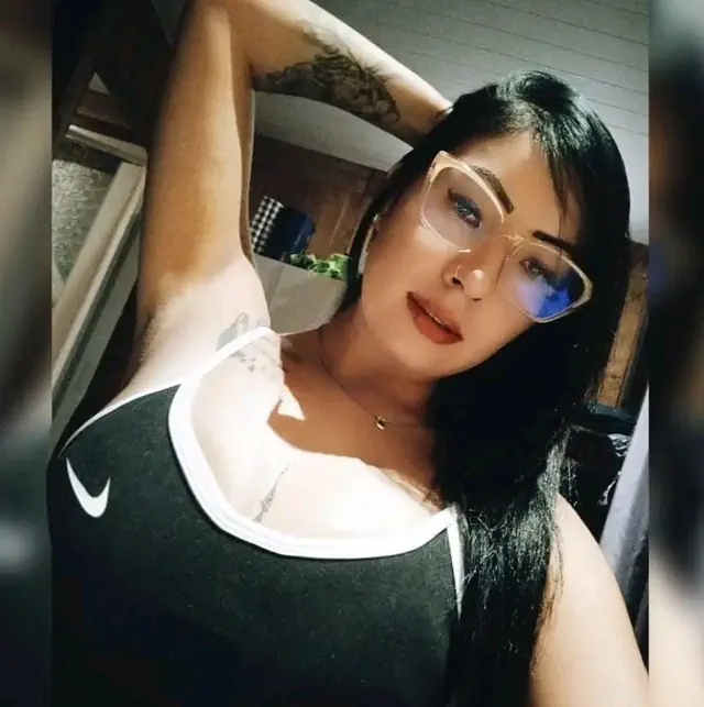 escort-media-d8977c36-e948-4766-83ad-3591b763dd70