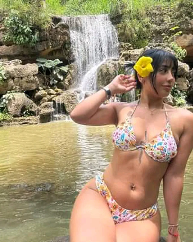 escort-media-d9155659-f348-4598-b4ad-9580b72ee318