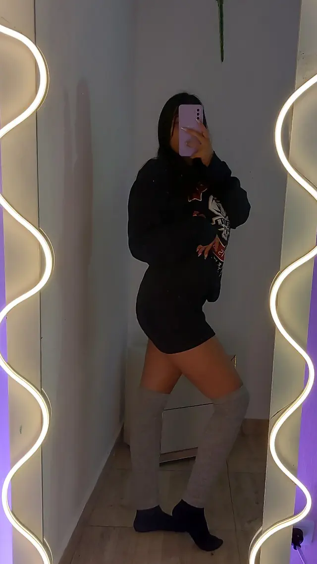 escort-media-d92315e2-09be-42c4-b6a7-2c47230bb66a