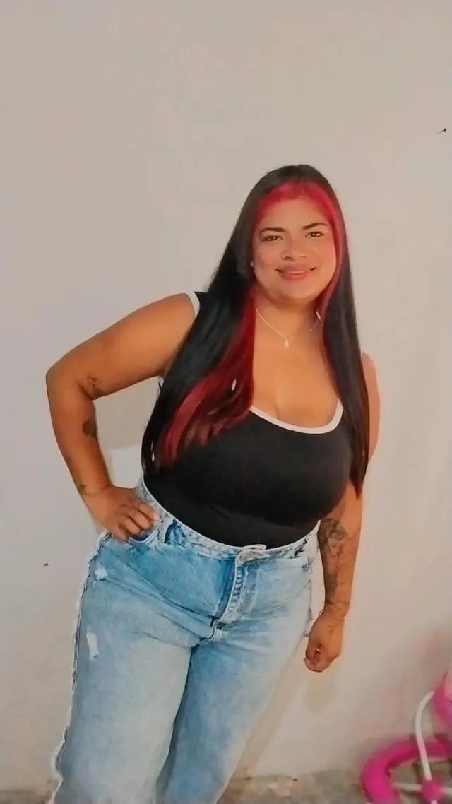 escort-media-d98b7025-b659-4381-a36b-d19b4e23b052