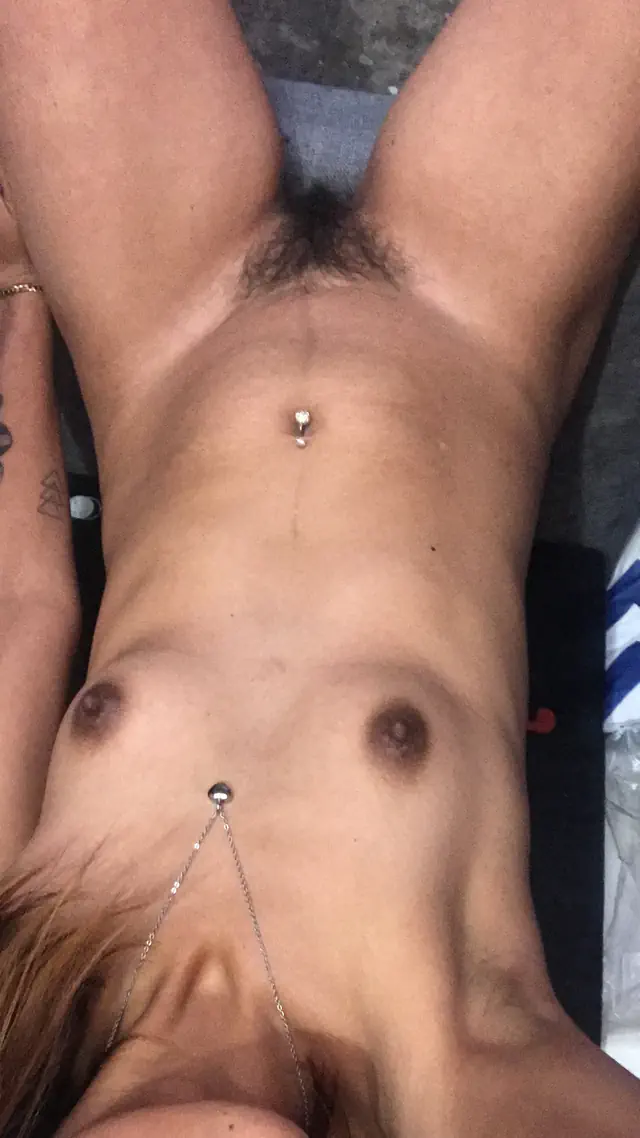 escort-media-d9a76aa1-e734-4a58-86cd-544bbce5397f