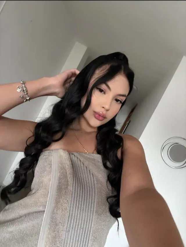 escort-media-d9ab451c-543b-4b17-a216-650d4ba39ce2