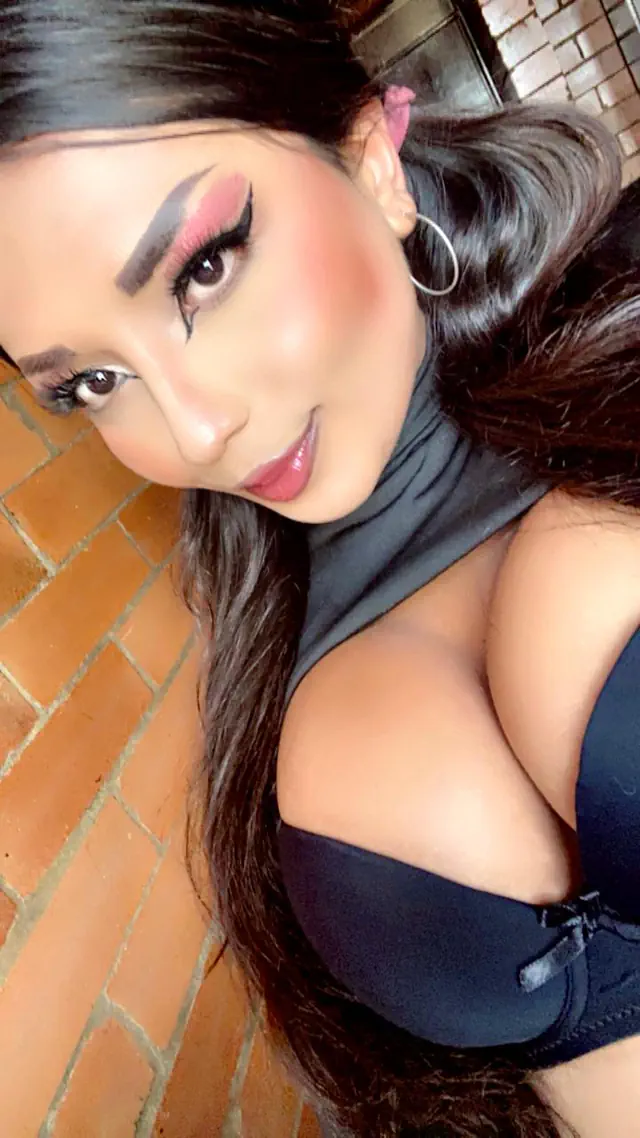 escort-media-d9d0f026-8f80-45c5-af4c-ac7b9c51f914