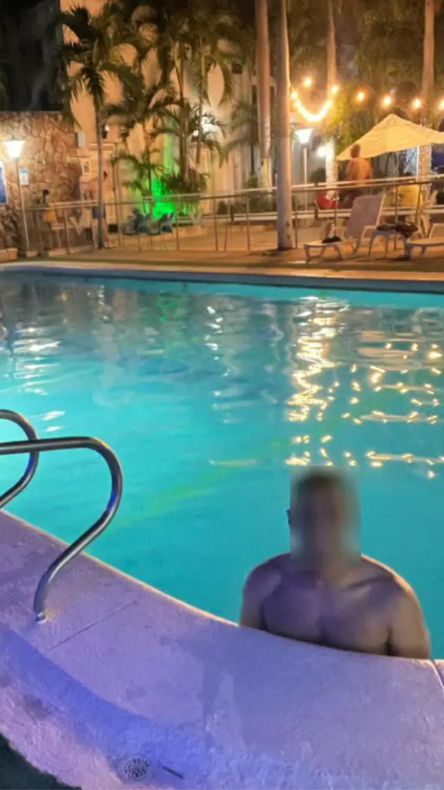 escort-media-da12d371-ab0b-4207-e46f-6d4e1d77d500