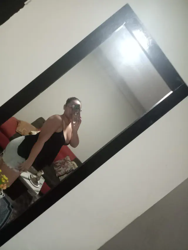 escort-media-daa8bf3e-cb77-4377-bedd-0b2cd698f93d