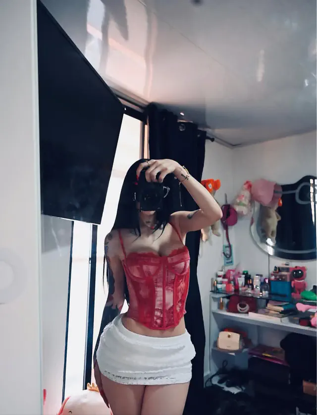 escort-media-daac0aba-f0dd-4da3-94e6-04a5d60e9adf