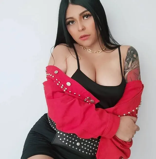 escort-media-dacde361-3aa1-48f5-aa77-f41c0fdea2df