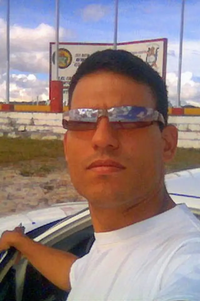 escort-media-daf2f5a3-80db-4cc7-922c-41b84ad1dd28