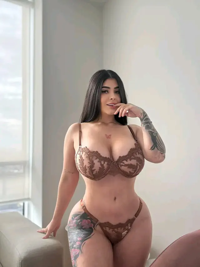 escort-media-dc0a0ce0-35f1-4298-97e4-9bd76a992cfe