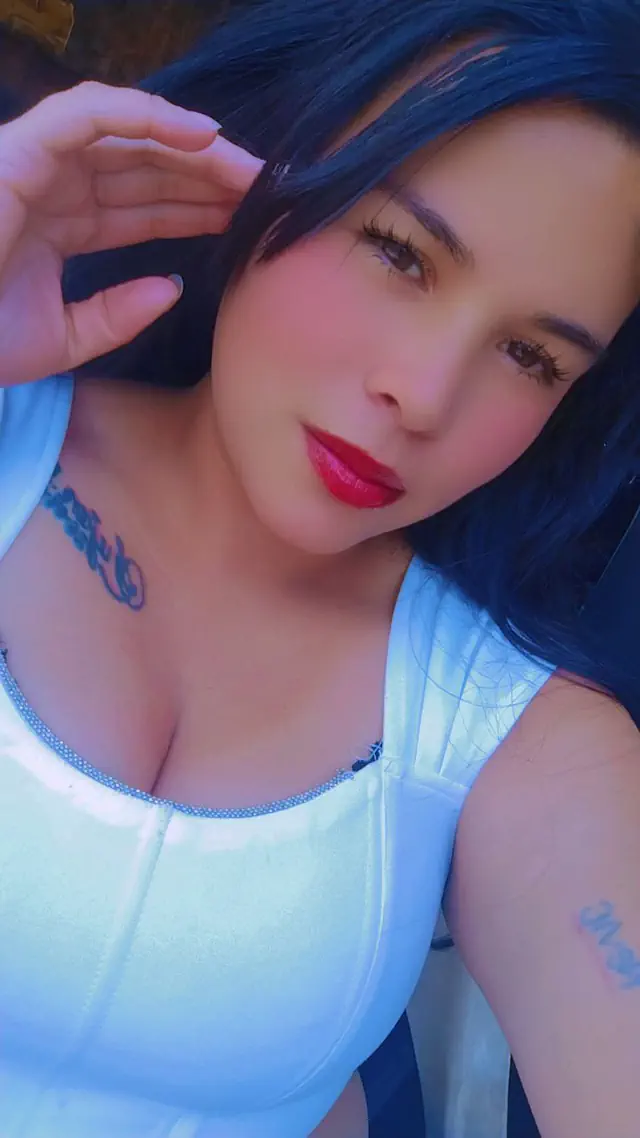 escort-media-dd3a887d-0e93-4d40-bb35-36d7b8ac3e54