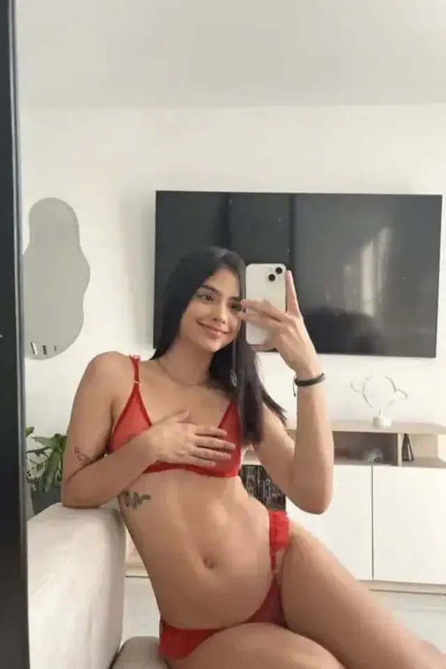 escort-media-ddd1dc5a-b20f-46b3-93ea-d1e504cec07b