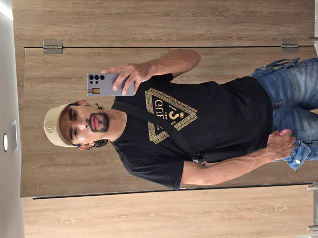 escort-media-de879223-28ae-463a-82ef-e3fe8319610e