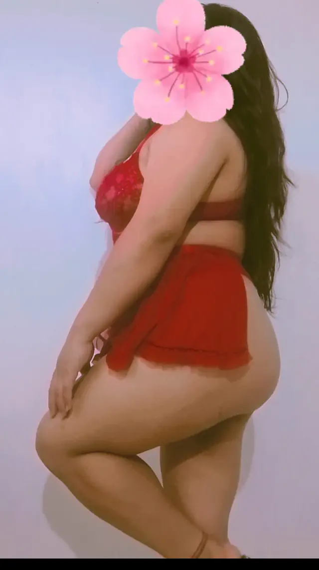 escort-media-df0ce10c-7116-4a47-9daa-6f74e9760dbf