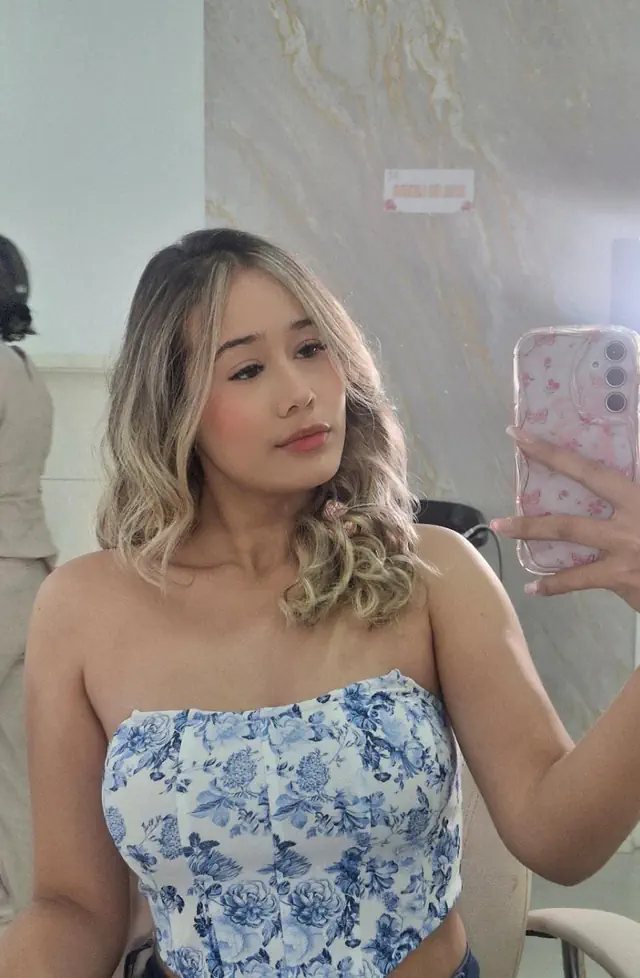 escort-media-df87e785-9eca-43a7-a62f-1077a103ec39