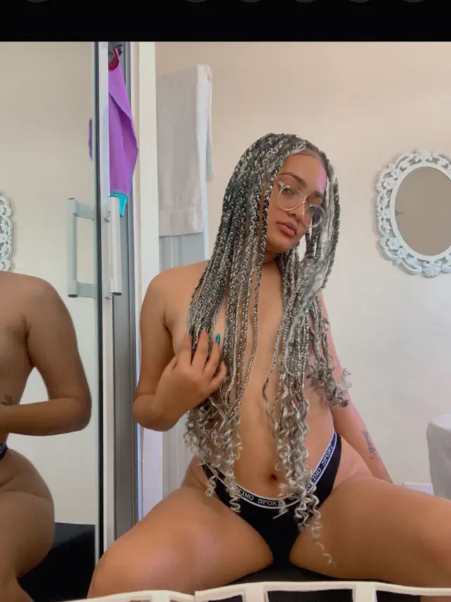 escort-media-e06ea886-d31f-494c-0ca7-4f195ba59500