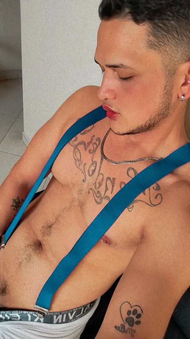 escort-media-e0b407f2-3e75-426d-d50c-5c2c02b82f00