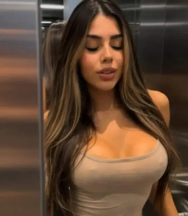 escort-media-e0d6846c-8a00-416c-87b5-c665351db8b1