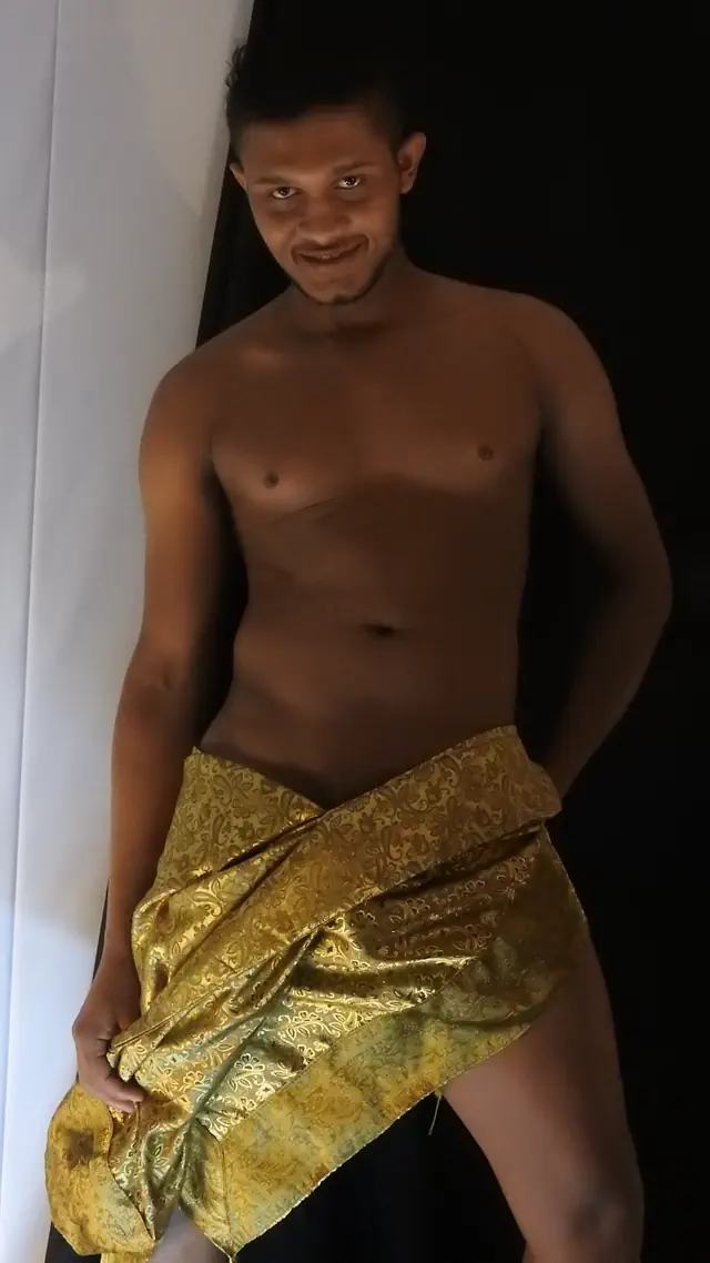 escort-media-e12821c9-e084-4d3f-b505-45f6cda784da