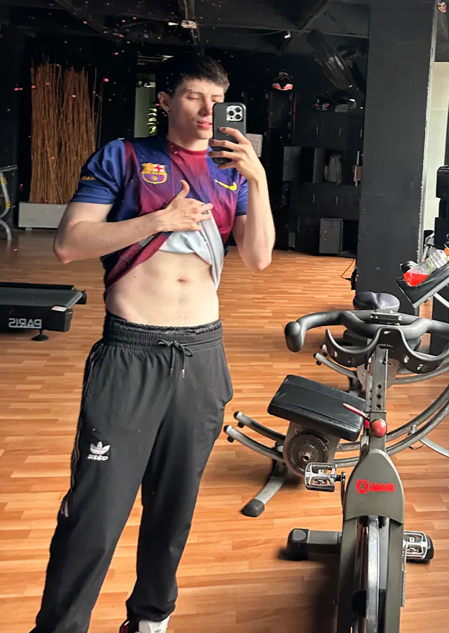 escort-media-e184bdda-9be1-4dfd-81f8-438f708e26ea