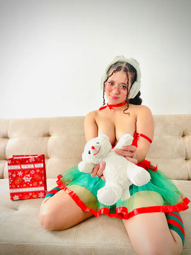 escort-media-e2053c0b-2f51-4a68-be74-7f159bb60bab