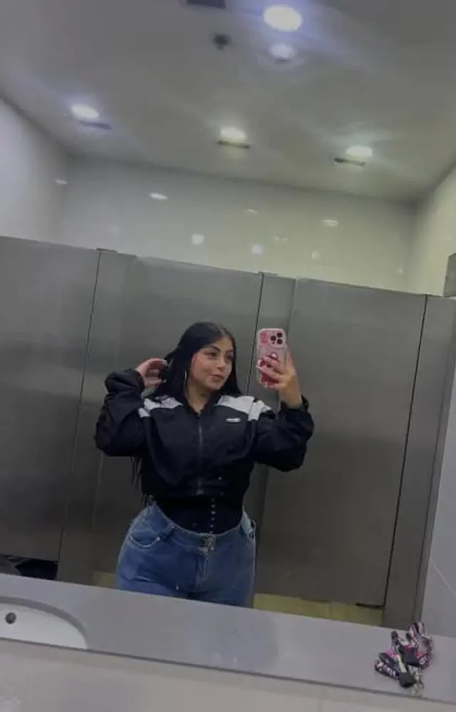 escort-media-e2193060-d906-44b2-920b-f690ed31cac1