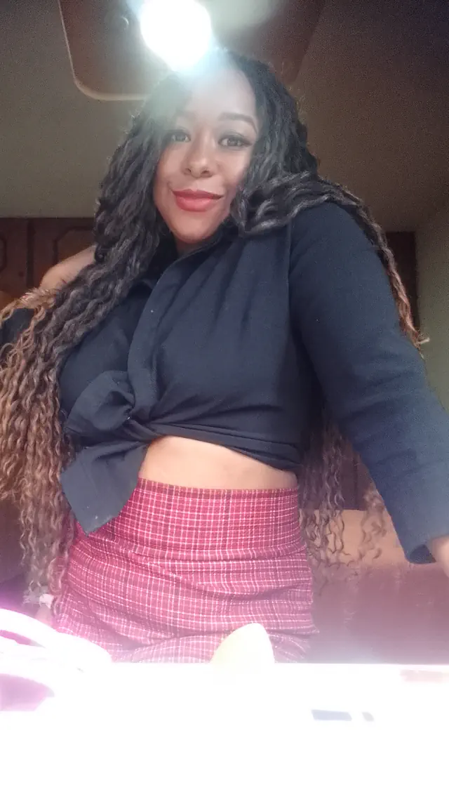 escort-media-e3e48e90-6656-4453-b979-3ddf646eb08b