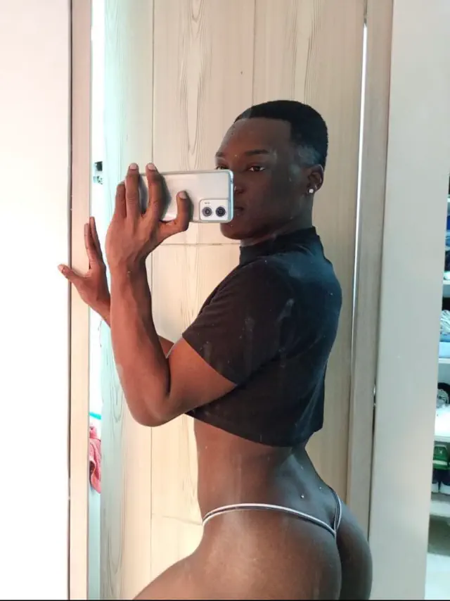 escort-media-e3f37dbe-a842-4e0e-ba58-e3804c950d6c