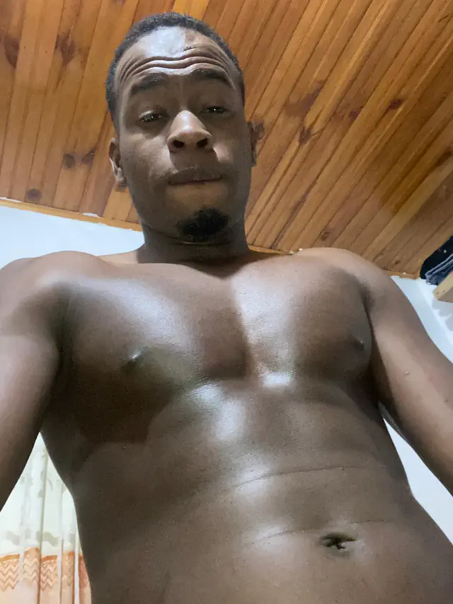 escort-media-e432b328-13ca-46c4-690f-067200dfce00