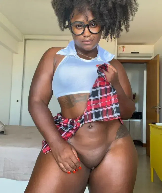 escort-media-e447a1c0-670f-40d8-bcc8-62f60bb19d2f