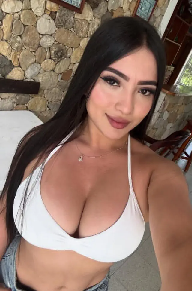 escort-media-e4c6344b-0f11-44f6-9daa-7d05e680f1aa