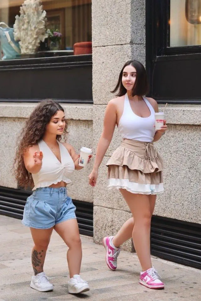 escort-media-e50a74b3-fc91-47b3-b2c8-a1aa01dcb865