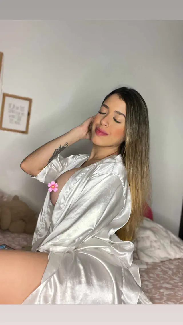 escort-media-e557e187-9bfc-4395-a1b5-79e7f44e2647