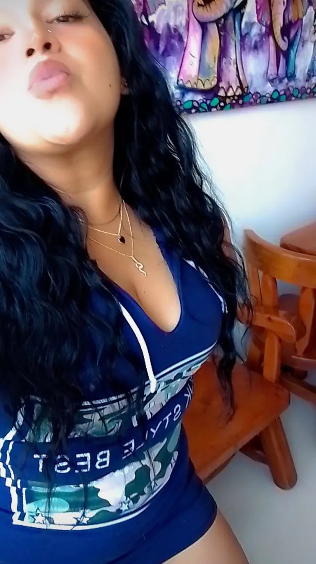 escort-media-e59bfad6-545a-4f8a-8c8d-bd81081fe096