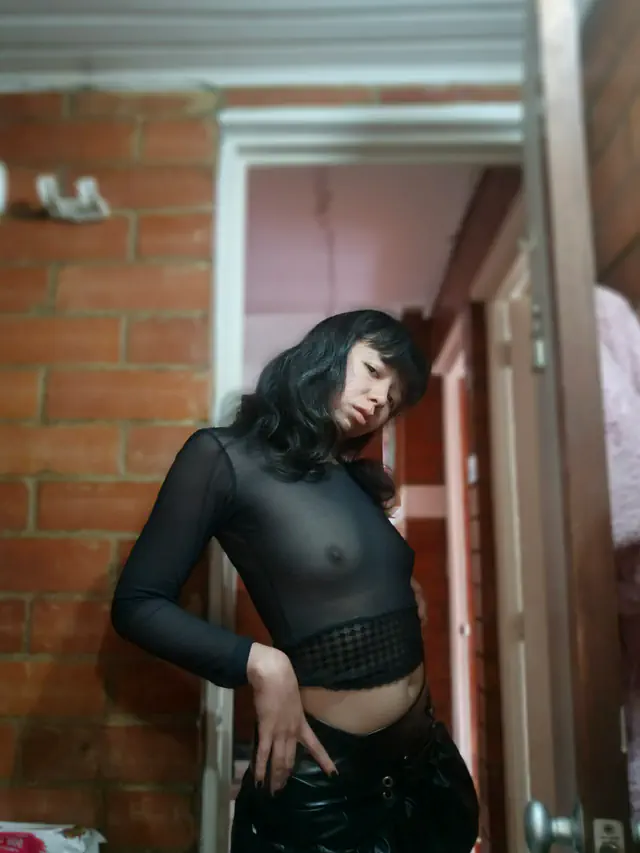 escort-media-e5bf8ca7-c140-45cf-8dc7-bdc215e8bd25