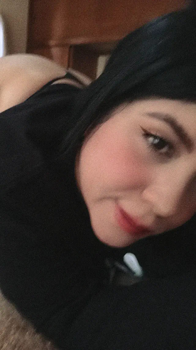 escort-media-e6156506-b53f-4a55-6c18-fe7aa2307800